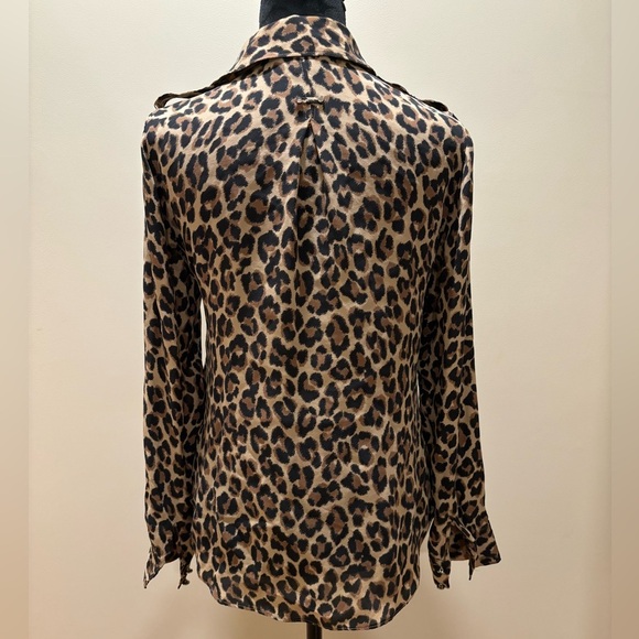 White House Black Market - Leopard Print - Silk Button Down Top - Picture 3 of 5
